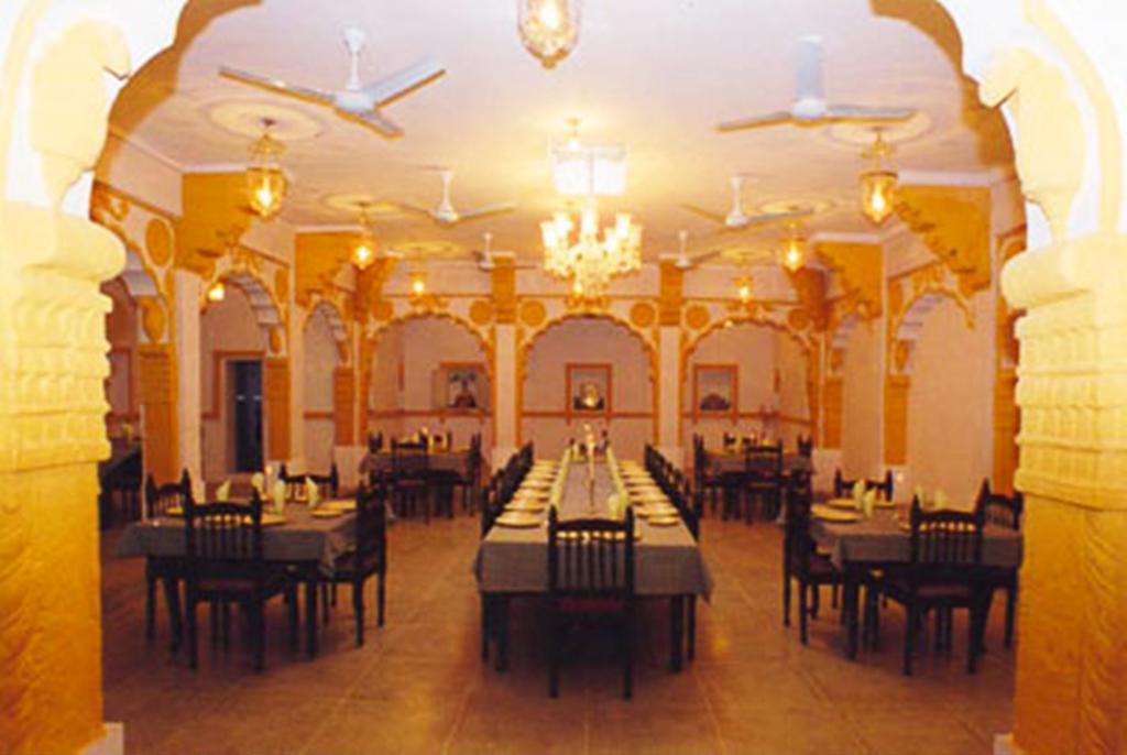 V Resorts Jhalamand Garh Jodhpur Jodhpur  Esterno foto